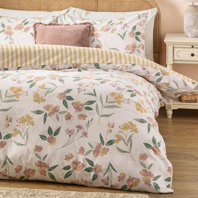 Betsie Yellow Cotton Reversible Bedding Set, King Duvet Cover Set + 2 Standard Pillowcases