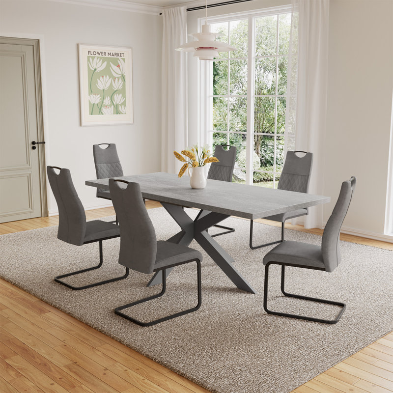 Shaquita dining table set