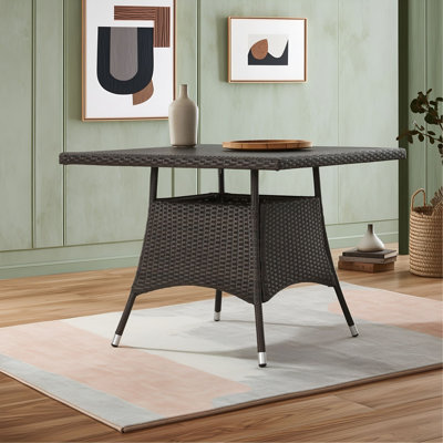 Table de salle à manger carrée