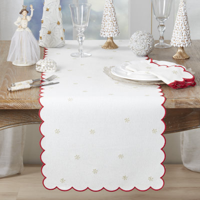 Chemin de table festonné en forme de flocon de neige festif