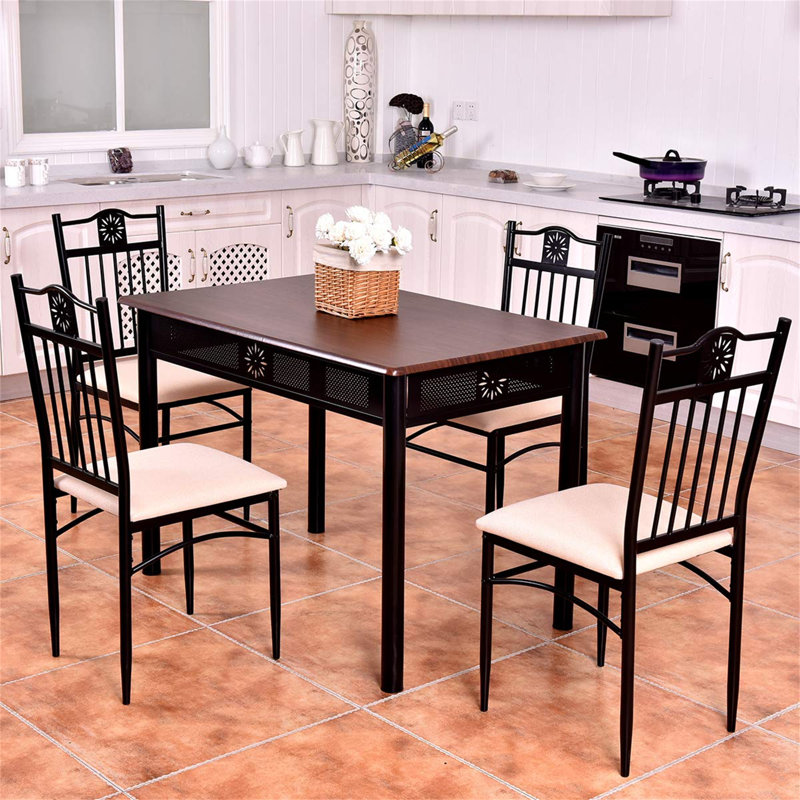 Geordi 4 - Person Dining Set