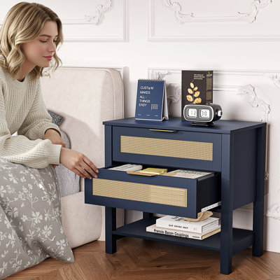Table de chevet étroite en rotin avec 2 tiroirs et tablette de rangement Boho