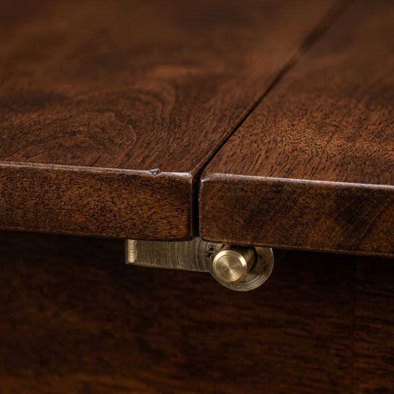 Ensemble de table et de chaises rectangulaires en bois massif d'acajou, de style asiatique, avec rallonge papillon et dossier à lattes.