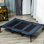 Lit pour chat surélevé bleu foncé, 48 po x 36 po, structure en maille respirante et en métal pour la détente et le confort