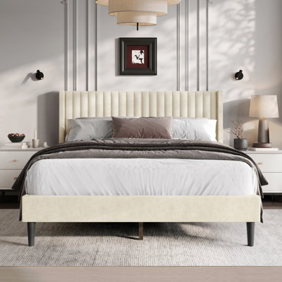 Grand lit plateforme à oreilles tapissier Montrose