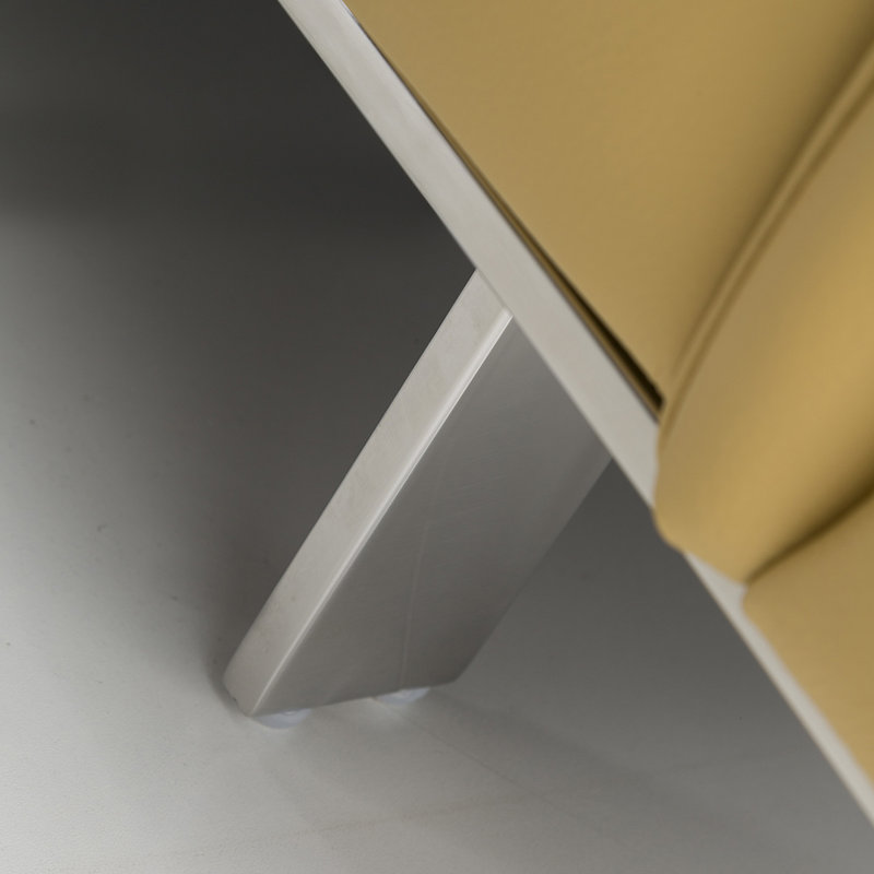 Fauteuil club Barrackville, Cuir véritable jaune