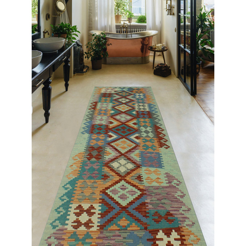 Wool Oriental and Geometric Indoor Rug