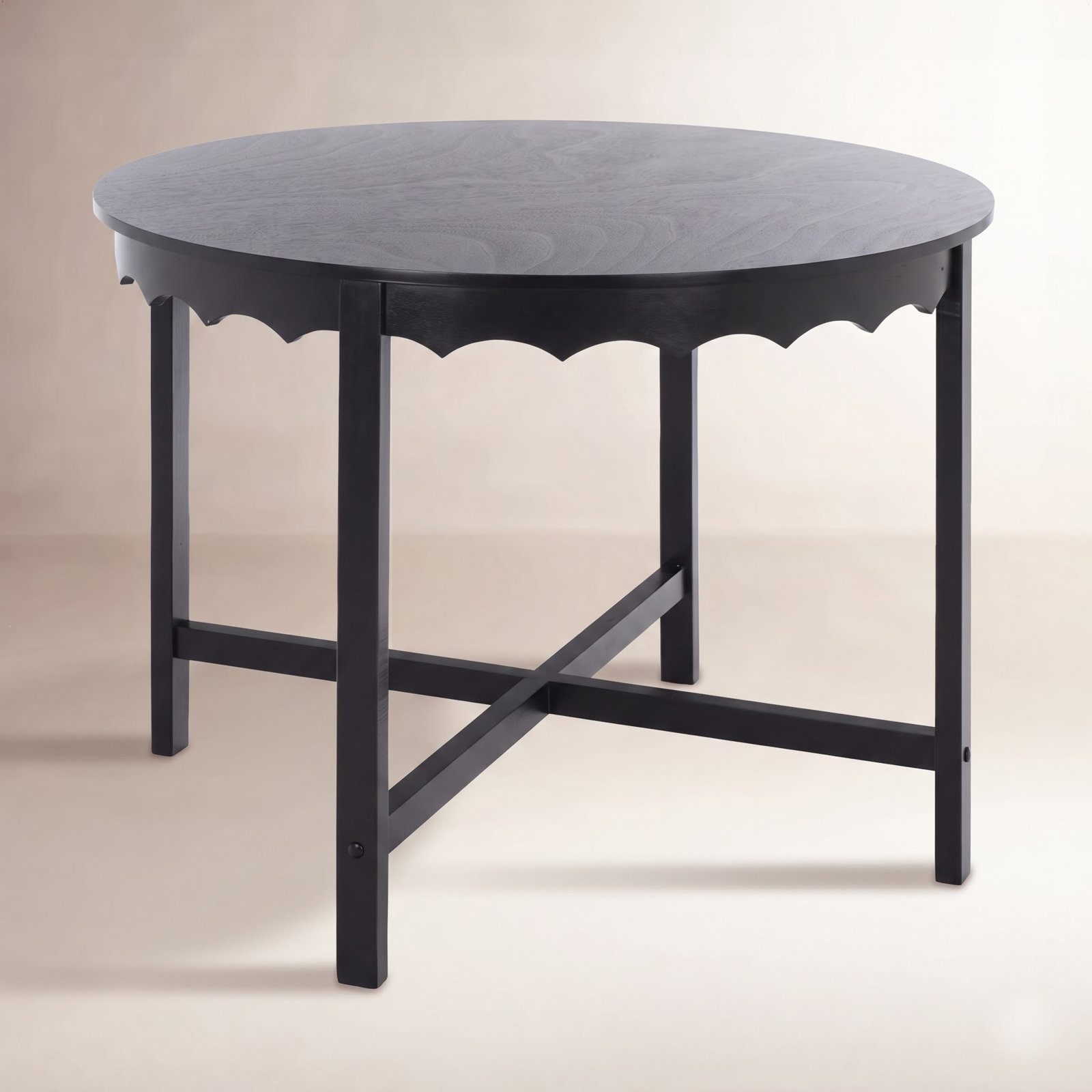 Catana 39" Pine Dining Table, Matte Black