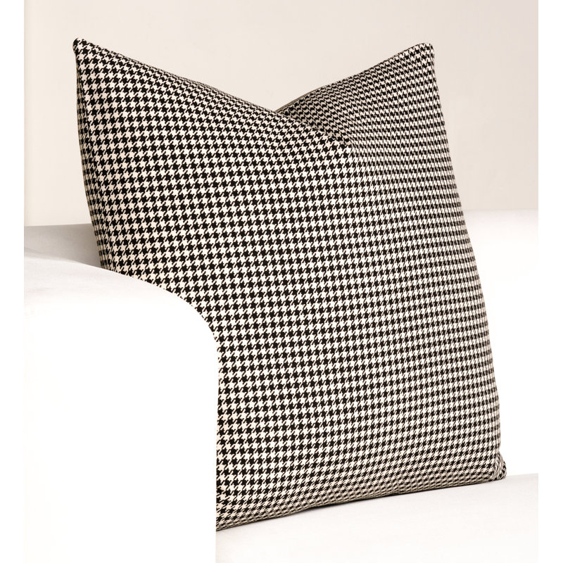 Coussin 100% coton Magnolia Home Fashions, Pied-de-poule noir, Polyester, H 18 po x l 18 po