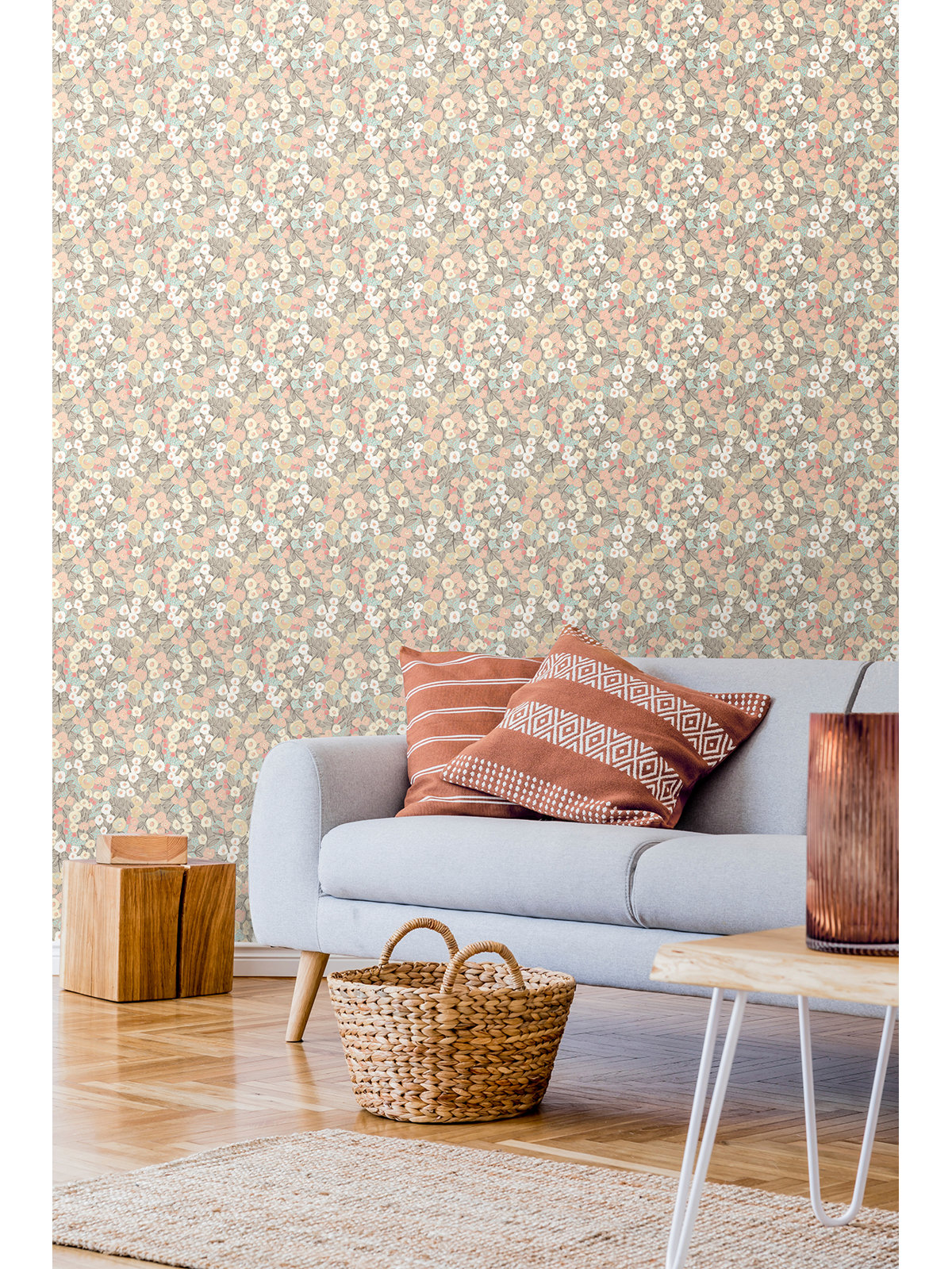 Newsbury Garden Floral Wallpaper, Pastel