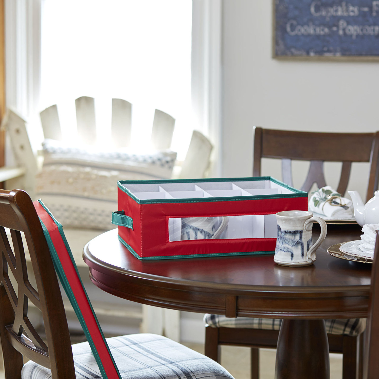 Farris Cup and Mug Storage