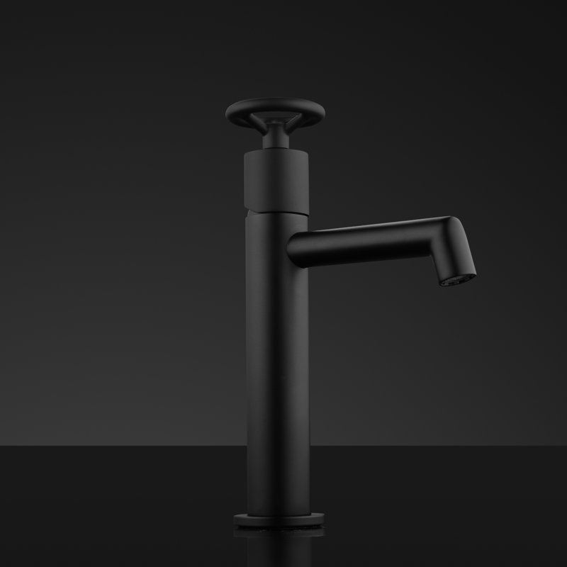 Single-Hole Single-handle Bathroom Faucet, Brushed Nickel