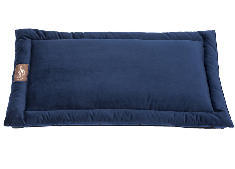 Polyester Pet Bed, Medium (30" W x 19" D x 3" H), Royale