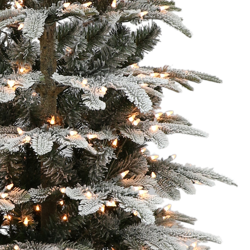 Sapin de Noël artificiel pré-éclairé enneigé 7,5 pi avec 700 lumières blanc chaud Aspen