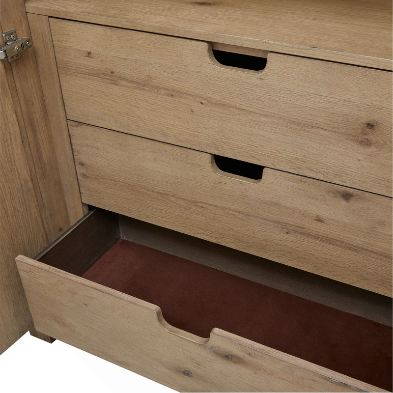 Armoire en chêne noueux anglais