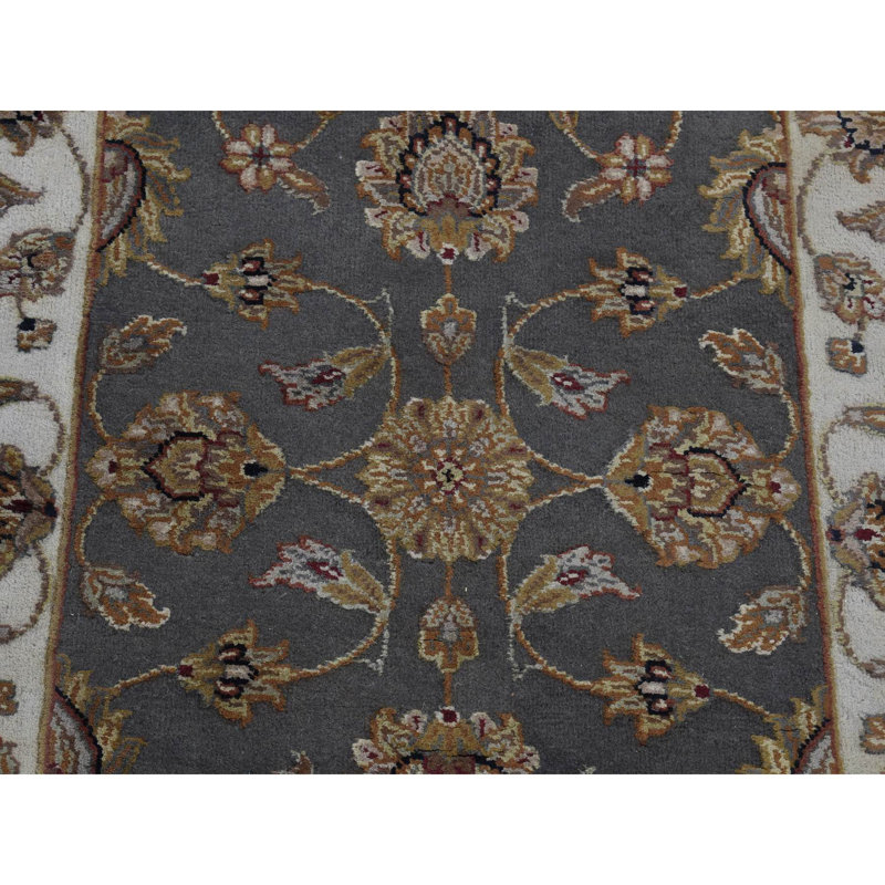 Tapis unique gris 2 pi 6 po x 20 pi Zymaire