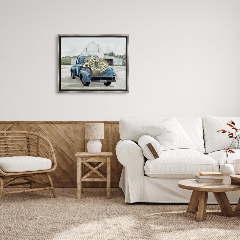 «Sunflower Truck at Farm» par Cindy Jacobs - impression, H 25 po x l 31 po x P 1,7 po, Cadre flottant gris lustré