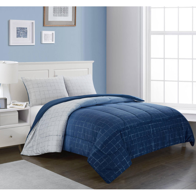Ombre Metallic Modern & Contemporary Machine Woven Comforter, Gray, King Comforter + 2 Shams