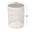 Charmante table d'appoint d'extérieur au design élégant et durable-770545824