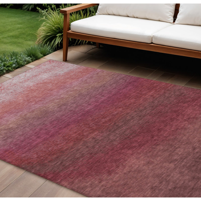 Tapis intérieur 8 pi x 10 pi rouge et rosé ombré lavable