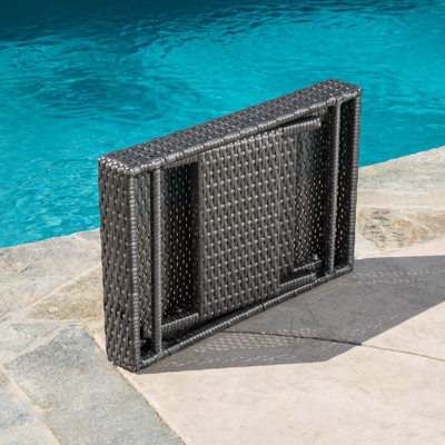 Billur Folding Wicker Side Table