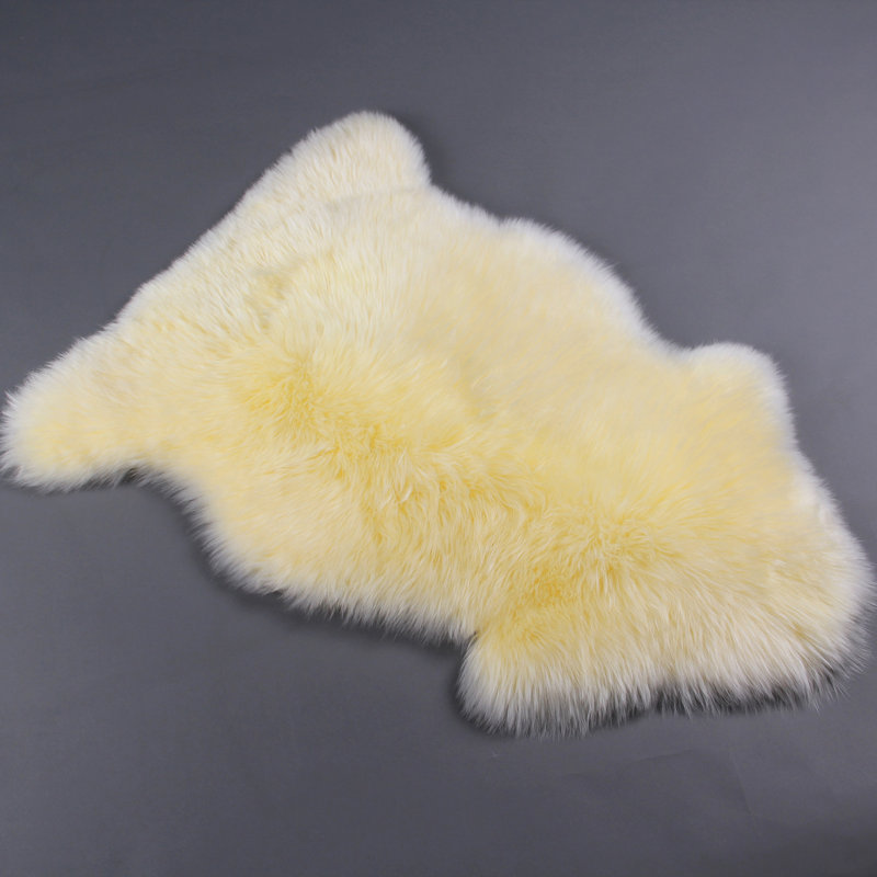 Spofford Premium Sheepskin Cream Accent Rug