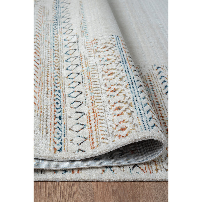 Runner Erving Machine Made Indoor / Outdoor Area Rug, Runner 3'3" x 4'11"