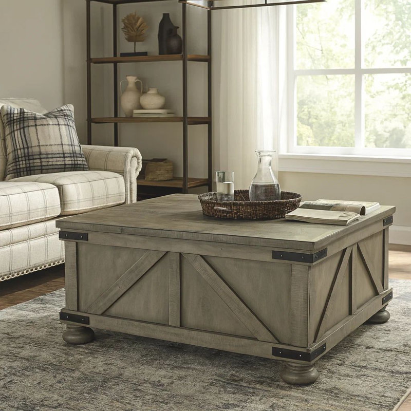 Ricardo Coffee Table