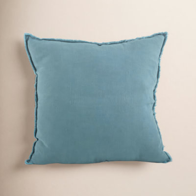 Filia 20" x 20" Linen Throw Pillow