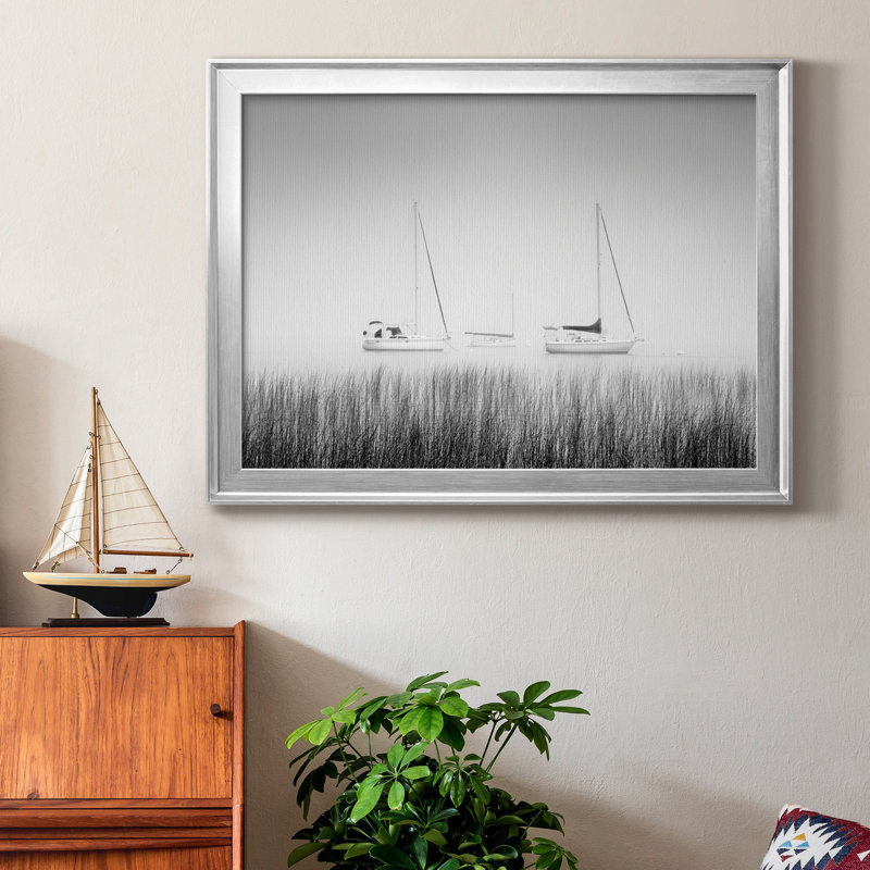 «Island Boat», reproduction encadrée de qualité supérieure - prête à être accrochée, H 30,5 po x l 42,5 po x P 1,5 po