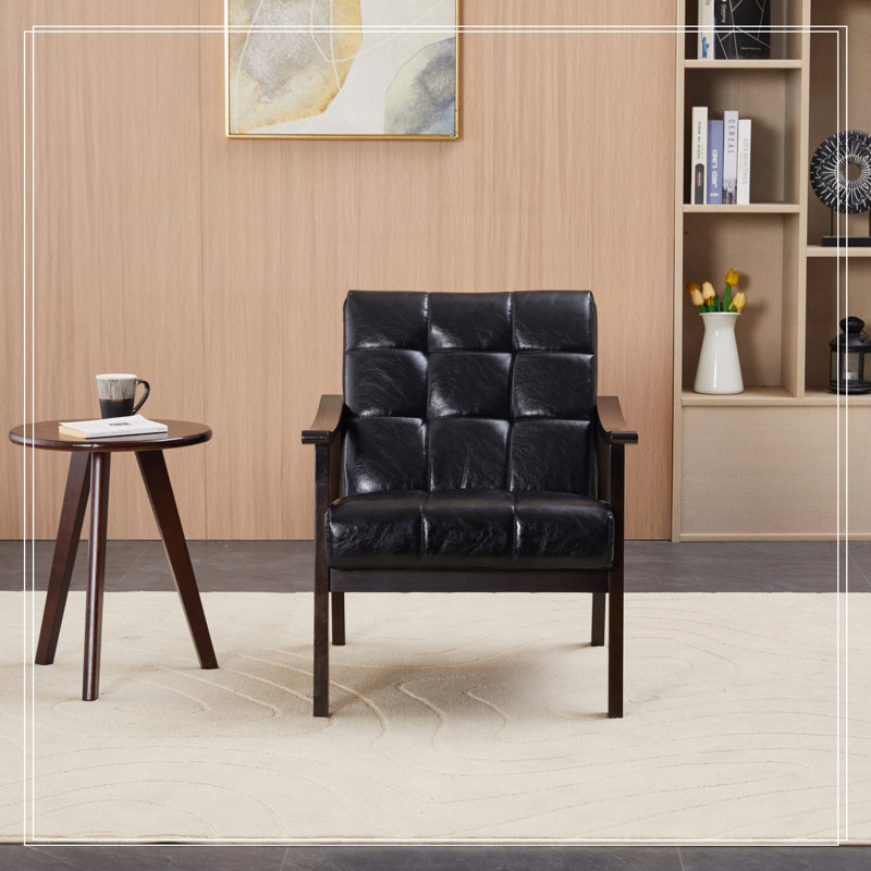 Chaise avec accoudoirs et dossier haut