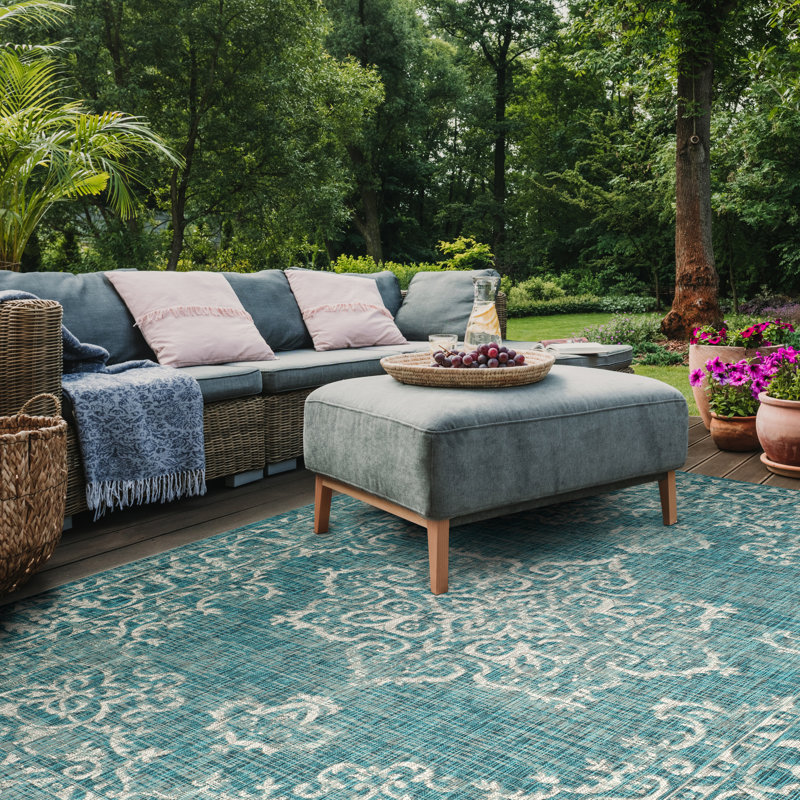 Courtyard Performance Oriental Indoor/Outdoor Area Rug, Rectangle 8' x 11'