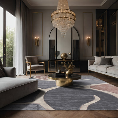 Tapis gris soyeux et moelleux