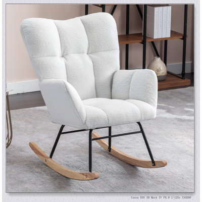 Chaise berçante en tissu Teddy