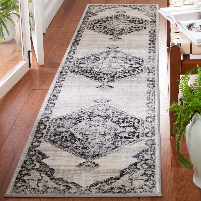 Brentwood Performance Oriental Rug, Runner 2' x 9'