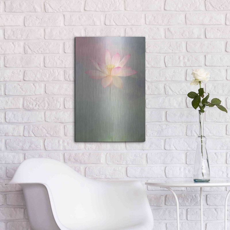 «Pink Passion» par Bahman Farzad - impression sans cadre sur métal, H 24 po x l 16 po x P 0,13 po