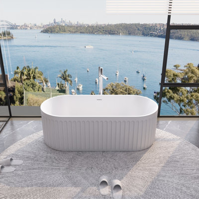 67 po. X 34 po. Résine de bain autoportante en surface solide avec trop-plein et drain escamotable, blanc mat