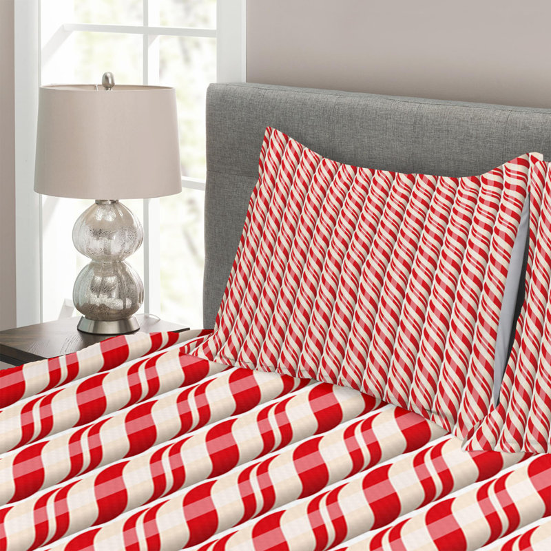 Red and Cream Candy Cane King Quilt Set with Shams