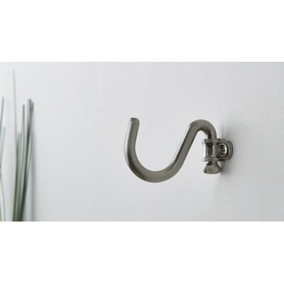 Crochet mural pivotant utilitaire