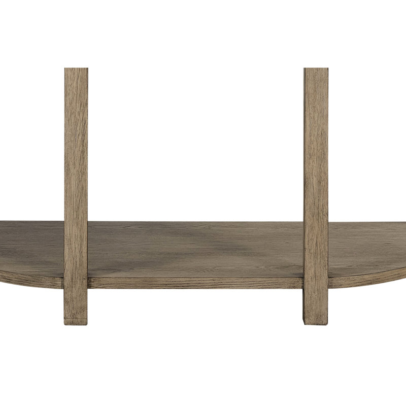 Console courbée à un seul tiroir au fini caramel élégant, avec un bord avant arrondi et des côtés subtilement effilés, une fermeture en douceur pour les petits articles essentiels, une tablette ouverte, une table de salon de 48,5 de largeur