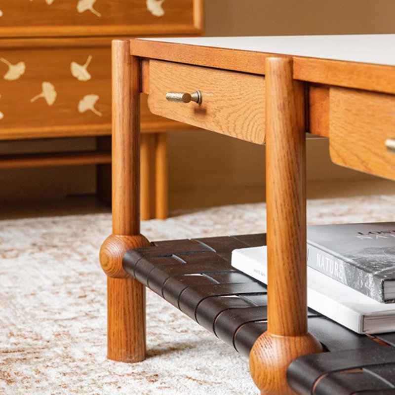 Table basse à ambiance française rétro
