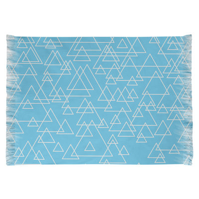 Tapis décoratif triangles éparpillés