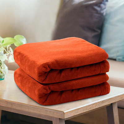 Plush Mink Fleece Blanket – Ultra-Soft, Lightweight Throw For All Seasons