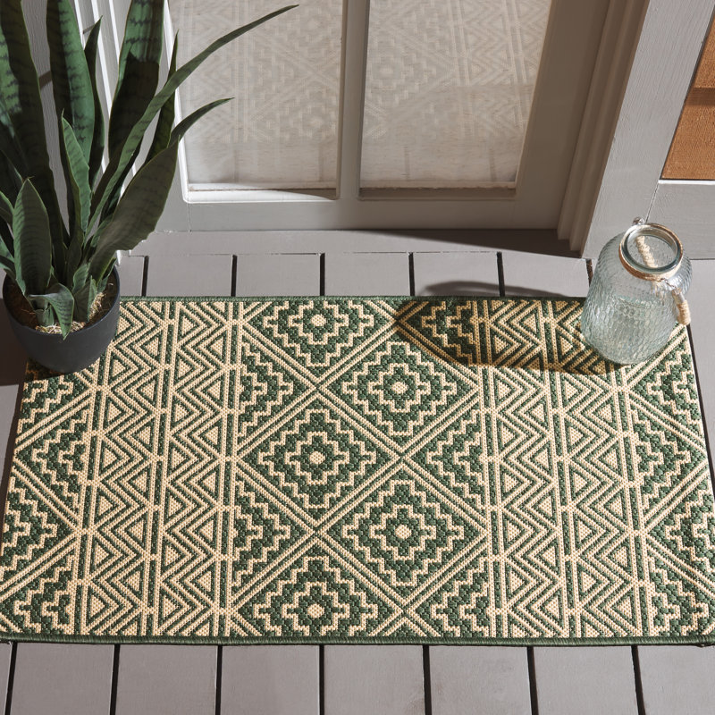 Courtyard Performance Southwestern Indoor/Outdoor Area Rug, Rectangle 2' x 3'7"