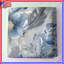 Couvre-lit matelassé à motif floral bleu-126079514