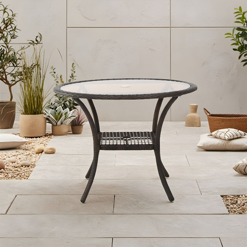 Table de salle à manger extérieure en rotin avec plateau en verre trempé