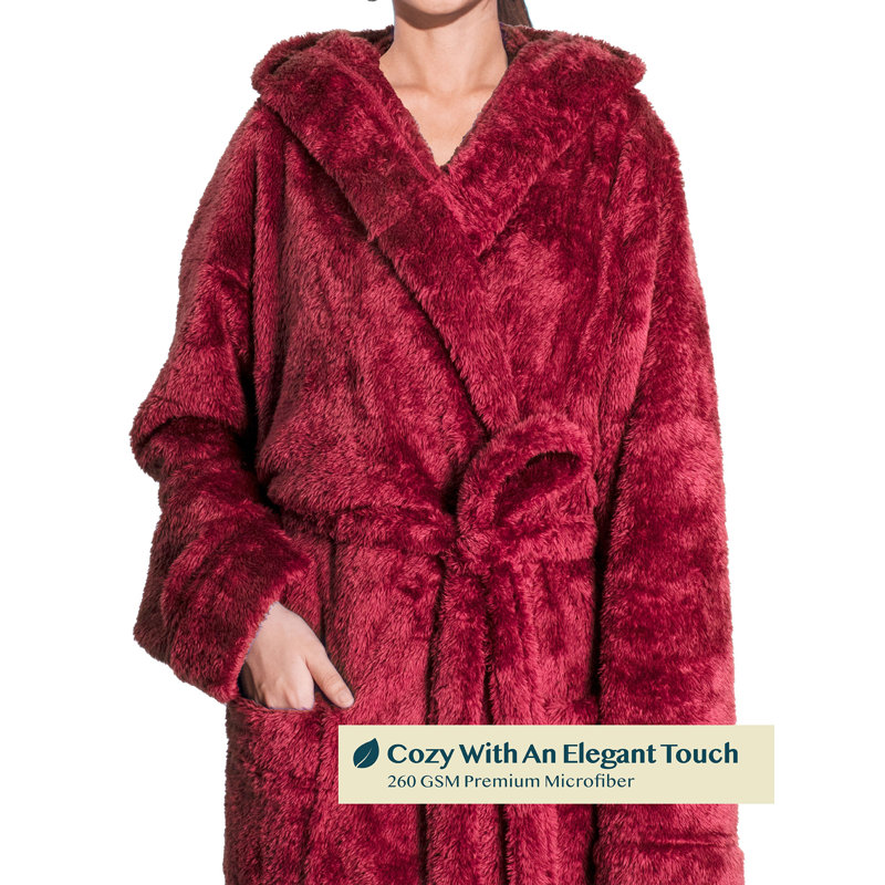 Pavilia 100% Premium Microfiber Polyester Fleece Fleece Mid-Calf Bathrobe with Pockets and Hood