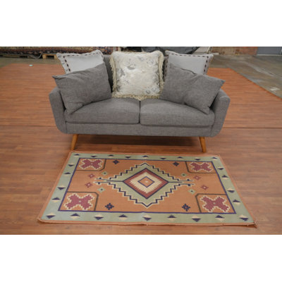 Traditional Southwestern Style Kilim Rug 3X5
