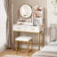 Bureau de maquillage avec miroir rond et lumières-106667670