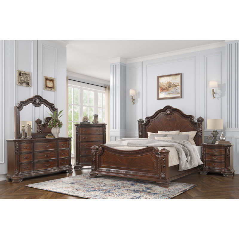 Traditional Style 5-Drawer Chest With Metal Drawer Pulls
